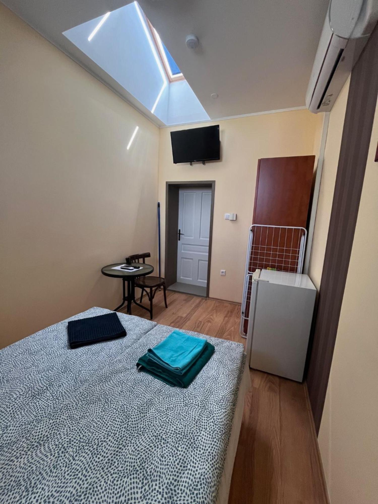 Hotel Koelcsey 21 Vendeghaz Hajdúszoboszló Exterior foto