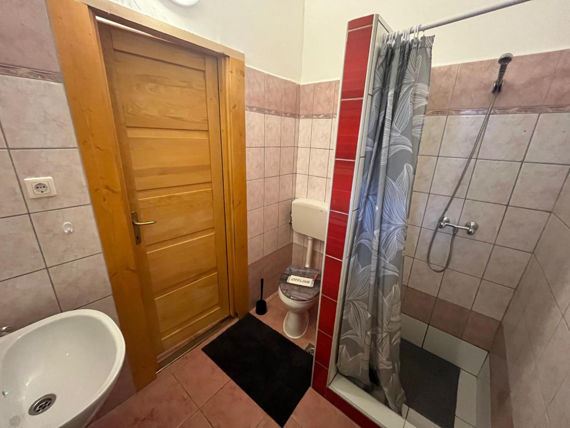 Hotel Koelcsey 21 Vendeghaz Hajdúszoboszló Exterior foto
